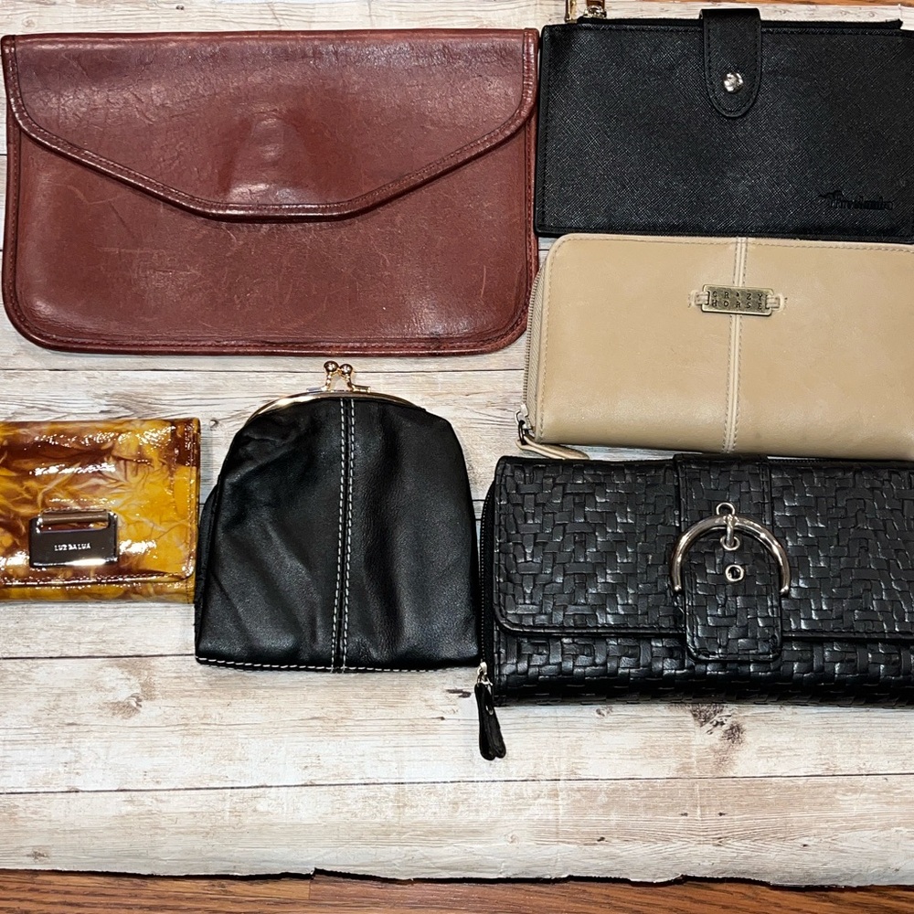 Name brand leather Wallet and clutch set of 6 NWOT vintage